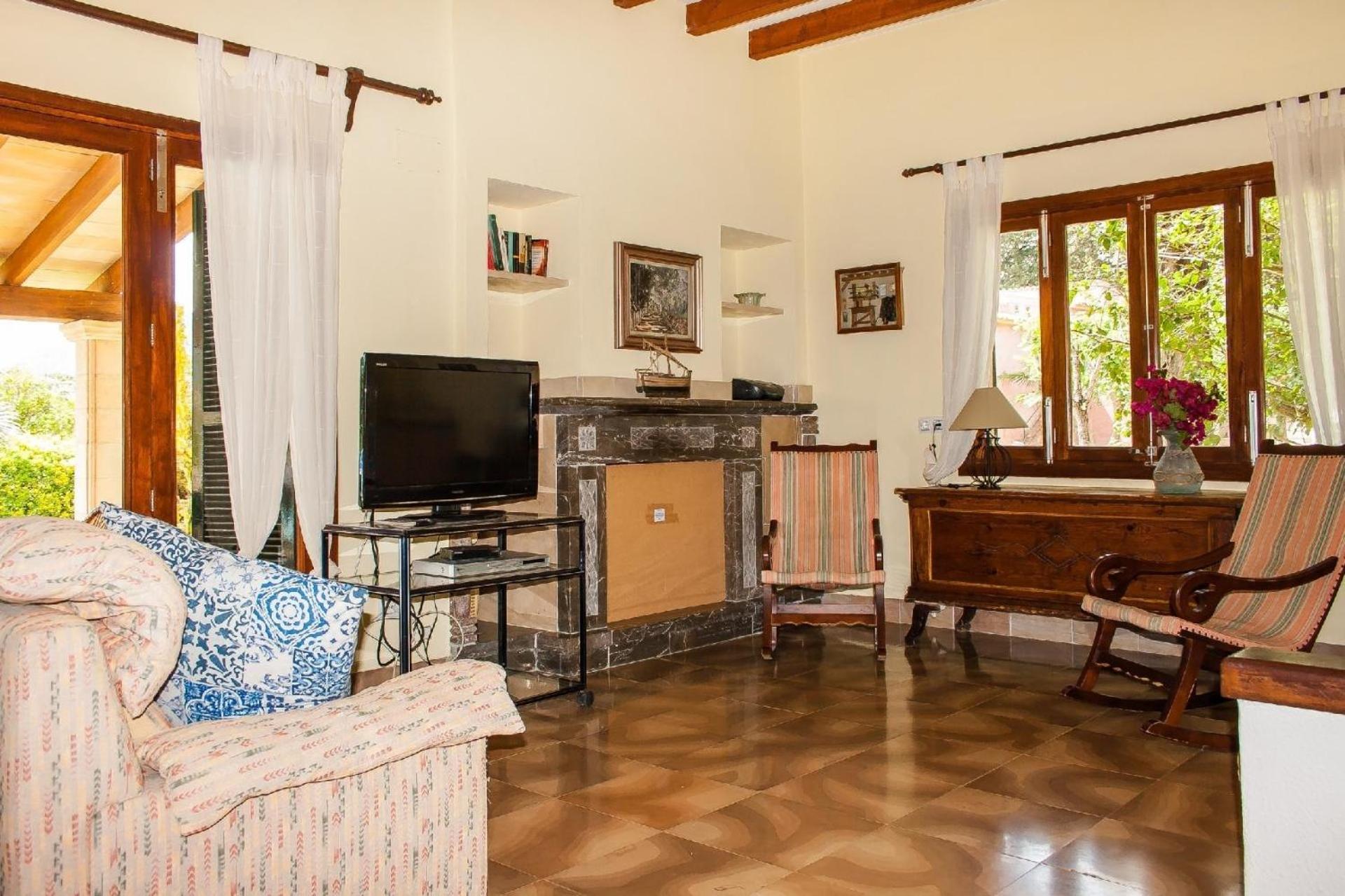 Mit Privatpool Fuer 12 Personen Ca 200 Qm In Pollenca, Mallorca Nordkueste Von Mallorca Ferienhaus
