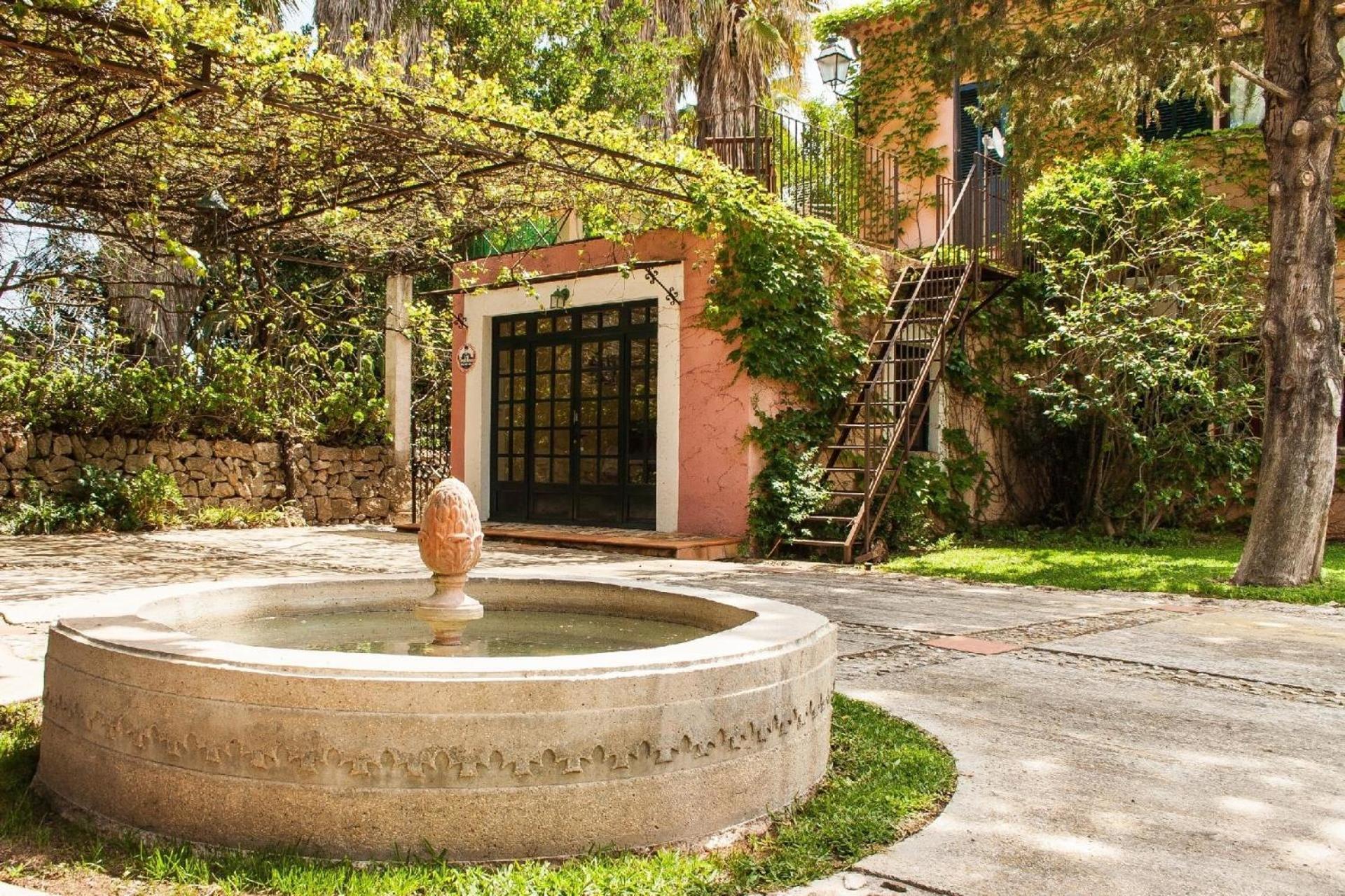 Mit Privatpool Fuer 12 Personen Ca 200 Qm In Pollenca, Mallorca Nordkueste Von Mallorca * Pollença